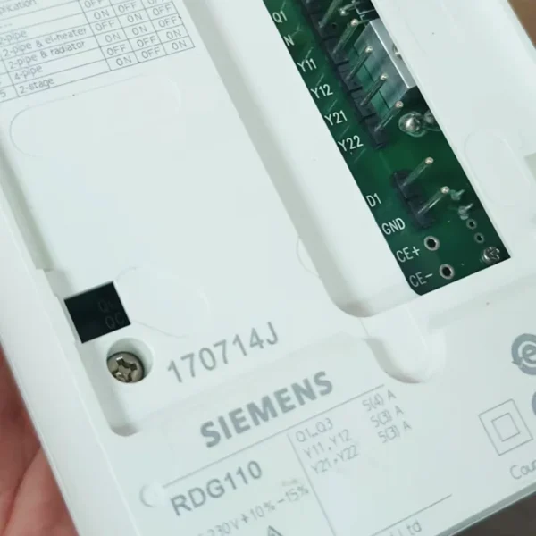 For Original Brand New Siemens RDG110 Wall Mounted Room Thermostats With LCD And Built In Humidity Sensor And Control Switch - Image 4